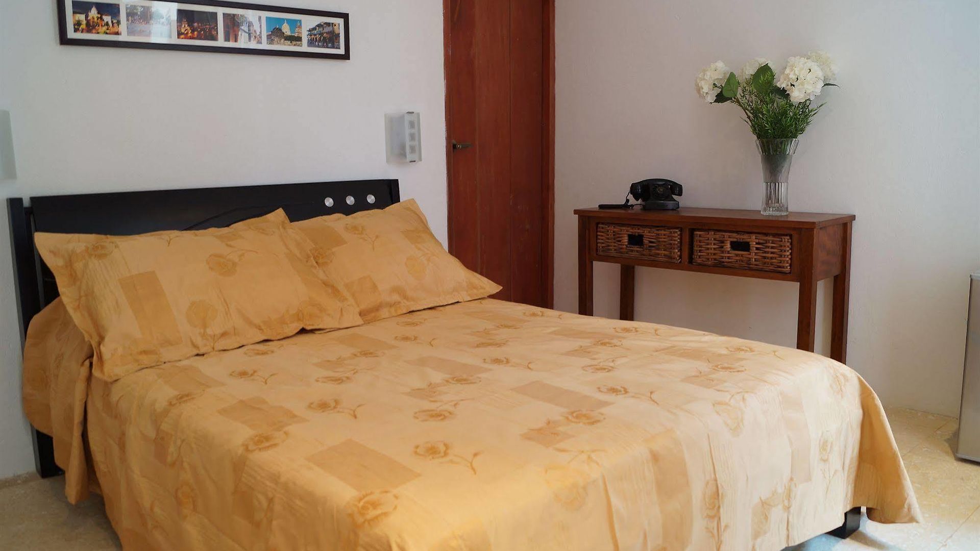 Casa Blanca Boutique