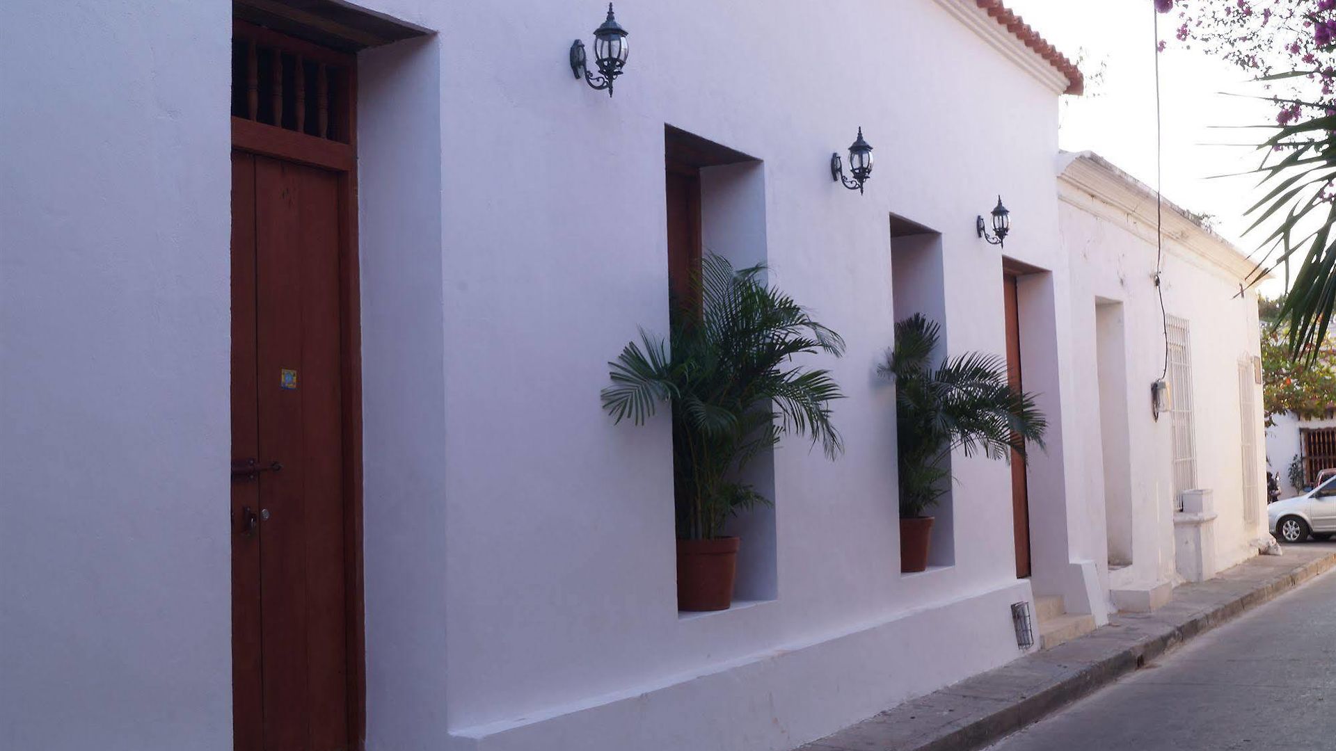 Casa Blanca Boutique 3*