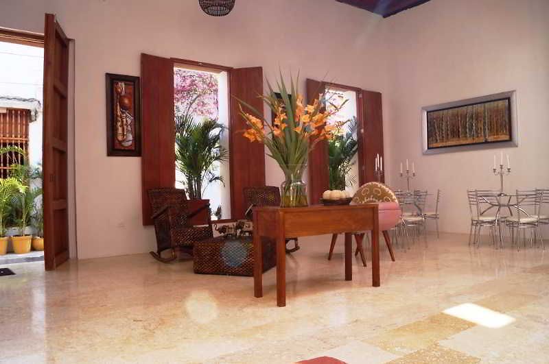 Casa Blanca Boutique 3*