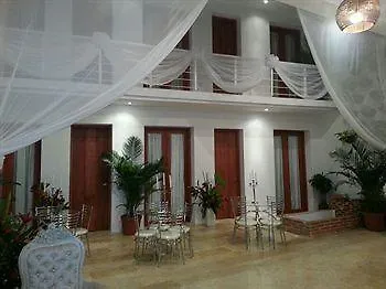 Casa Blanca Boutique